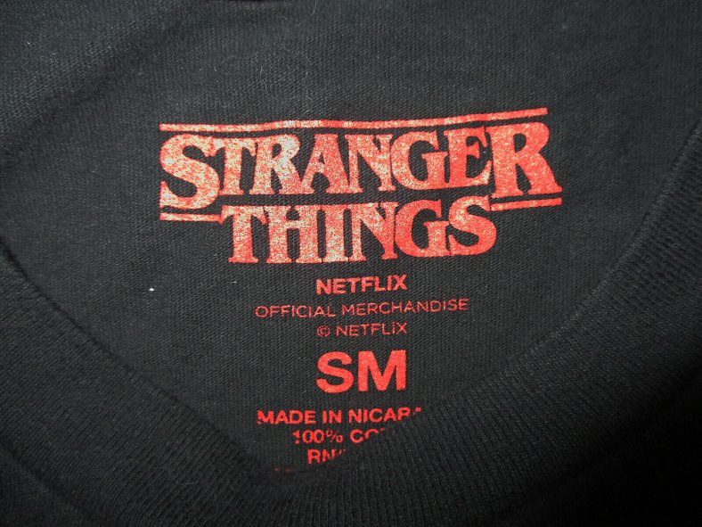 STRANGER THINGS T SHIRT Cast In Ghostbusters Costumes Mike Will Dustin ...