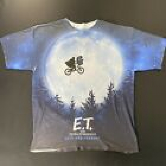 E.T. Universal Studios T-shirt Men’s Large Graphic  35th Anniversary