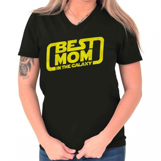 Geeky Best Mom In the Galaxy Funny Nerdy Mothers Day Gift V-Neck T Shirt