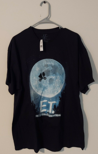 NEW with Tags ET the Extraterrestrial Movie Men's T-Shirt Size XL Spielberg