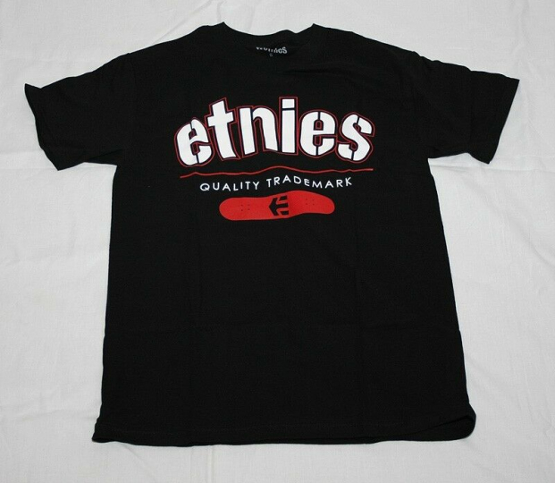 NWT ETNIES  Men's T- Shirt Tee Current style IN STORES NOW 100% Authentic Black