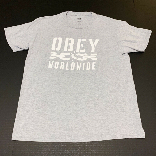Obey Worldwide Large Logo Broken Chain Gray and White SS Tee Size L GUC