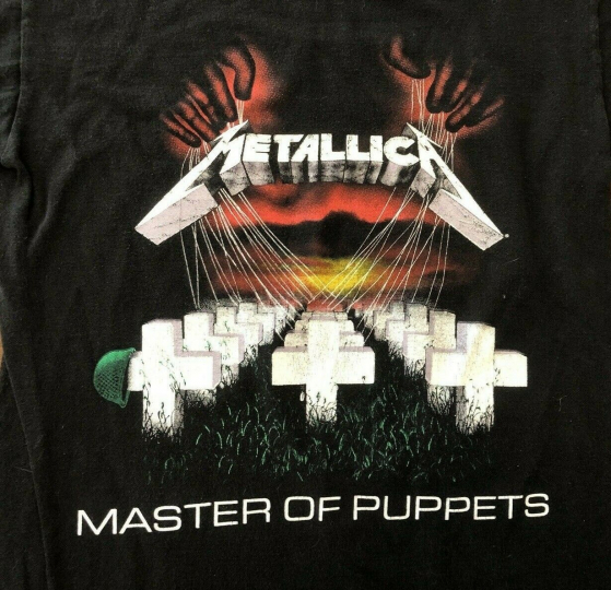 VTG 🔥METALLICA Master Of Puppets SMALL T-Shirt Heavy Metal Band Concert Tour