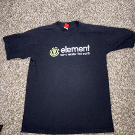 Vintage ELEMENT Skateboard T-shirt Size Large early 2000’s Spell Out SKATE