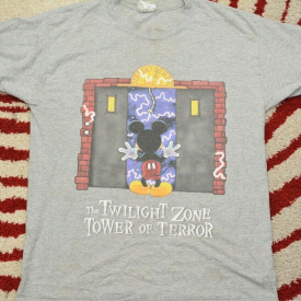 Vintage Mickey Mouse Mens Medium Twilight Zone Tower of Terror Graphic T-Shirt M