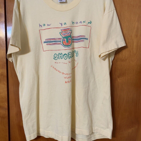 Vintage Shorty‘s Mexican Roadhouse “how ya bean” Yellow 2-sided ￼Large T-Shirt